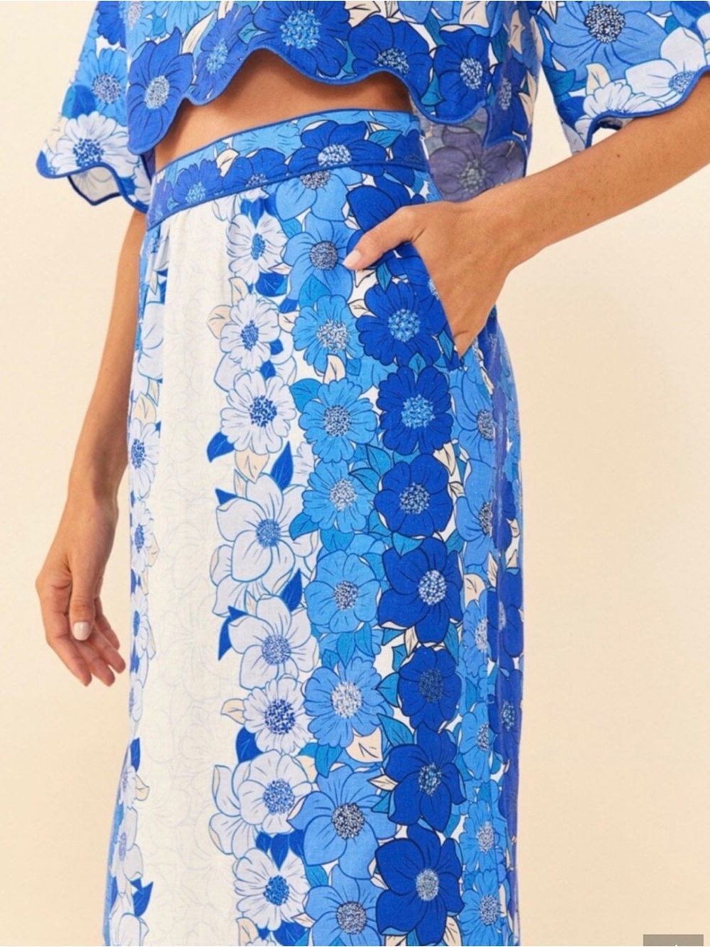 Farm Rio blue floral scallop skirt and top set - Picture 2 of 5